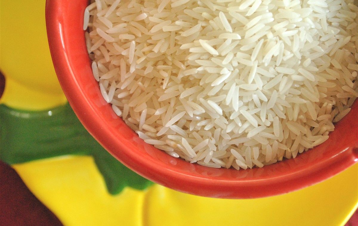 Rice grains used to represent product specification review